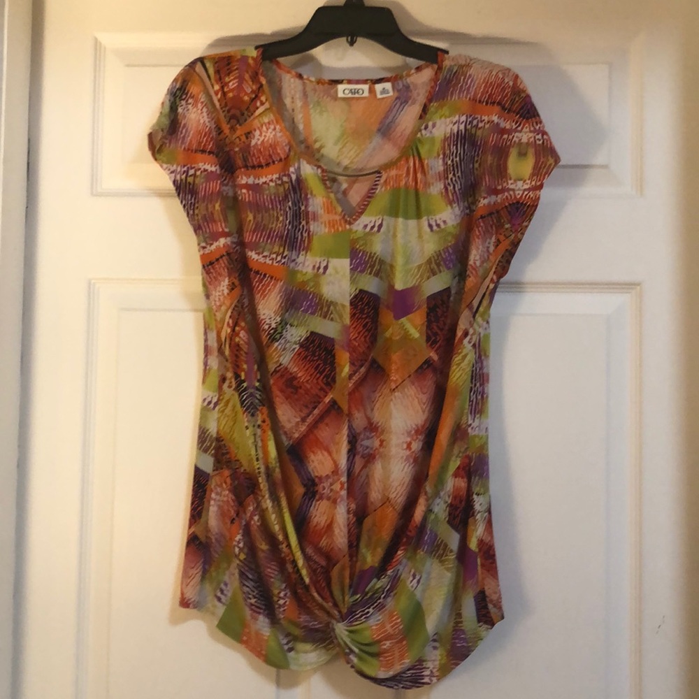 Vibrant Cato top